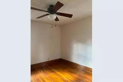 126 Suffolk Avenue, Pawtucket, RI 02861 - Photo 16