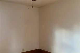 126 Suffolk Ave, Pawtucket, RI 02861 - Photo 16