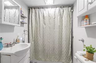 28 Crowell St, Cumberland, RI 02864 - Photo 16