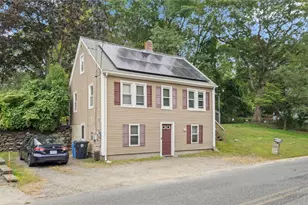 28 Crowell St, Cumberland, RI 02864 - Photo 24