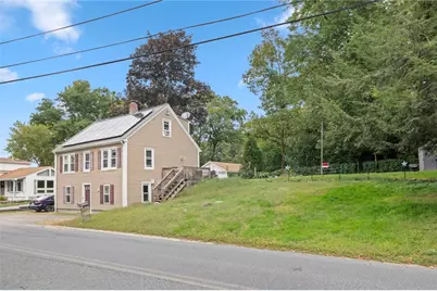 28 Crowell Street, Cumberland, RI 02864 - Photo 8