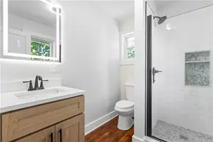 28 Manchester St, Warwick, RI 02888 - Photo 22