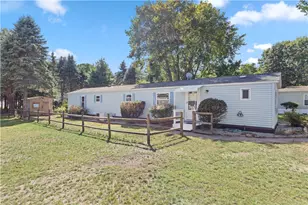 21 Lear Dr, Coventry, RI 02816 - Photo 1