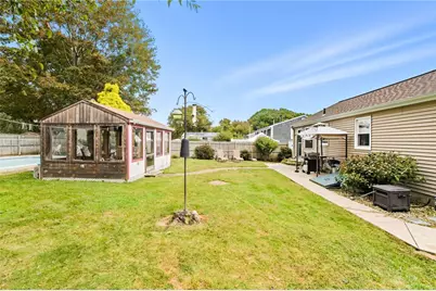 19 Beatrice Avenue, Warwick, RI 02889 - Photo 18