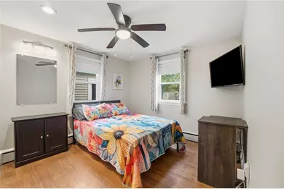 19 Beatrice Avenue, Warwick, RI 02889 - Photo 14