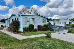 14 Blue Spruce Ln, South Kingstown, RI 02879 - Photo 4