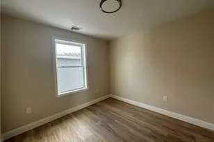 65 Cedarbrook Rd, Pawtucket, RI 02861 - Photo 22