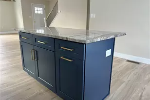 65 Cedarbrook Rd, Pawtucket, RI 02861 - Photo 6