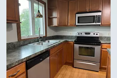 3 Buttonwood Street #2, Bristol, RI 02809 - Photo 8