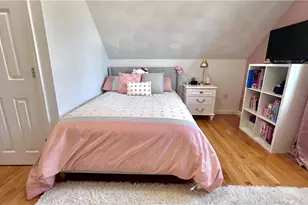 41 Follett St, East Providence, RI 02914 - Photo 22
