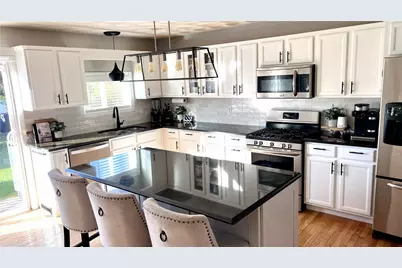 41 Follett Street, East Providence, RI 02914 - Photo 6