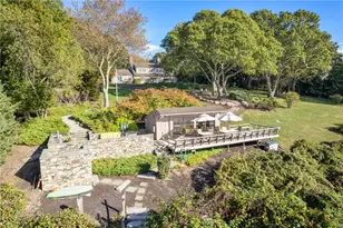 1191 N Main Rd, Jamestown, RI 02835 - Photo 6