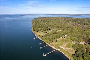 1191 N Main Rd, Jamestown, RI 02835 - Photo 2