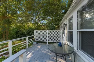 39 Hilton St, Tiverton, RI 02878 - Photo 6