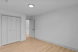 37 Hurdis St, North Providence, RI 02904 - Photo 12