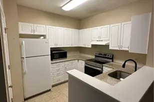 104 Mill St, Woonsocket, RI 02895 - Photo 8