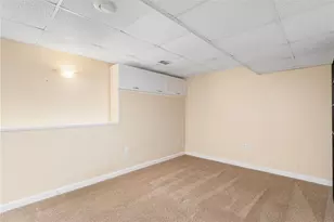 16 Taylor Ln, Warwick, RI 02886 - Photo 32