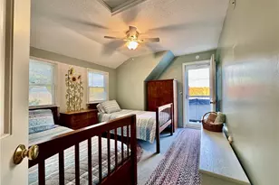 71 Wolcott Ave, Stonington, CT 06378 - Photo 26