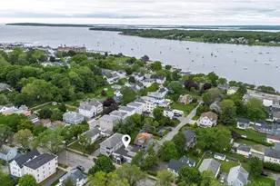 413 High St, Bristol, RI 02809 - Photo 4