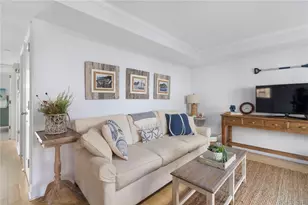 20 Narragansett Ave, Narragansett, RI 02882 - Photo 12