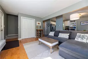 156 River St, South Kingstown, RI 02879 - Photo 4