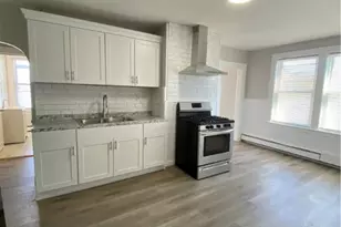 100 Harold St, Providence, RI 02908 - Photo 2