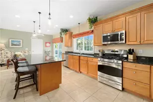 10 Honey Lou Ct, Cranston, RI 02921 - Photo 14