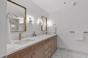 45 Carnegie Abbey Ln, Portsmouth, RI 02871 - Photo 14