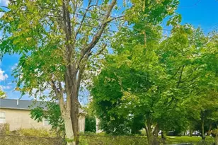 462 Prairie Ave, Providence, RI 02905 - Photo 1