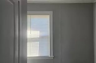 32 Pierce St, Westerly, RI 02891 - Photo 10