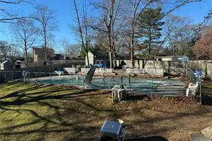 7 Adams Dr, Coventry, RI 02816 - Photo 4