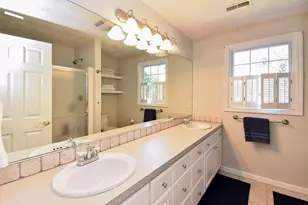 45 Country Ln, Warwick, RI 02886 - Photo 34