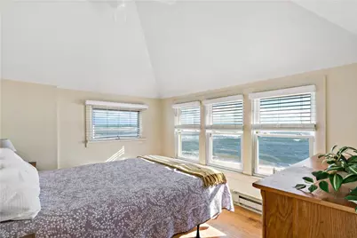 975 Matunuck Beach Road, South Kingstown, RI 02879 - Photo 20