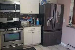 83 Valente Dr, Cranston, RI 02920 - Photo 10