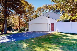 3 Regal Wood Dr, Coventry, RI 02816 - Photo 36