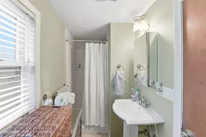 2 Wilson Street, Bristol, RI 02809 - Photo 14