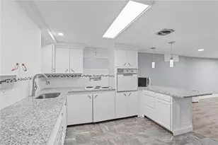 2 Oak Grove Blvd, North Providence, RI 02911 - Photo 32