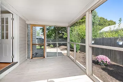 16 Elm Avenue, East Providence, RI 02916 - Photo 36