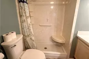 242 Manton St, Pawtucket, RI 02861 - Photo 8