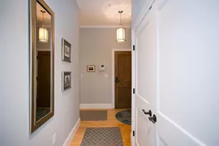 32 Carey St, Newport, RI 02840 - Photo 10