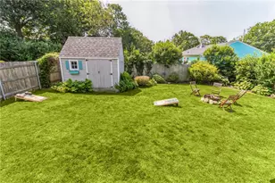 110 Orchard Ave, Middletown, RI 02842 - Photo 4