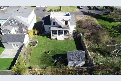 110 Orchard Avenue, Middletown, RI 02842 - Photo 2
