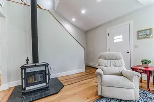 110 Orchard Ave, Middletown, RI 02842 - Photo 12