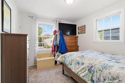 81 Sprague Avenue, East Providence, RI 02915 - Photo 28