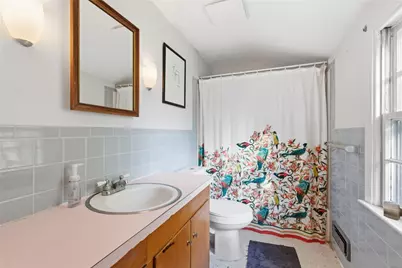 81 Sprague Avenue, East Providence, RI 02915 - Photo 24