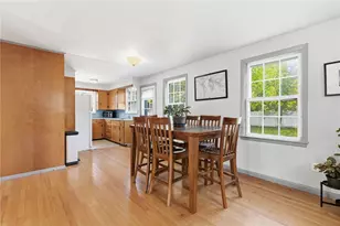 81 Sprague Ave, East Providence, RI 02915 - Photo 16