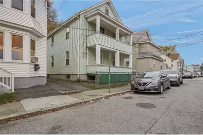 27 Collins Avenue, Pawtucket, RI 02860 - Photo 32