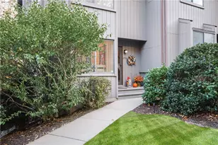 5 Wake Robin Rd, Lincoln, RI 02865 - Photo 2