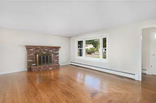 256 School St, Lincoln, RI 02865 - Photo 8