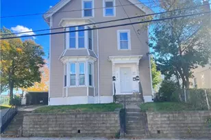 390 Weeden St, Pawtucket, RI 02860 - Photo 1